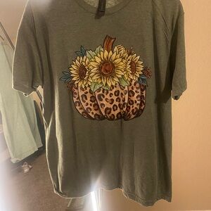 Gildan Olive T-Shirt with Floral Pumpkin Design